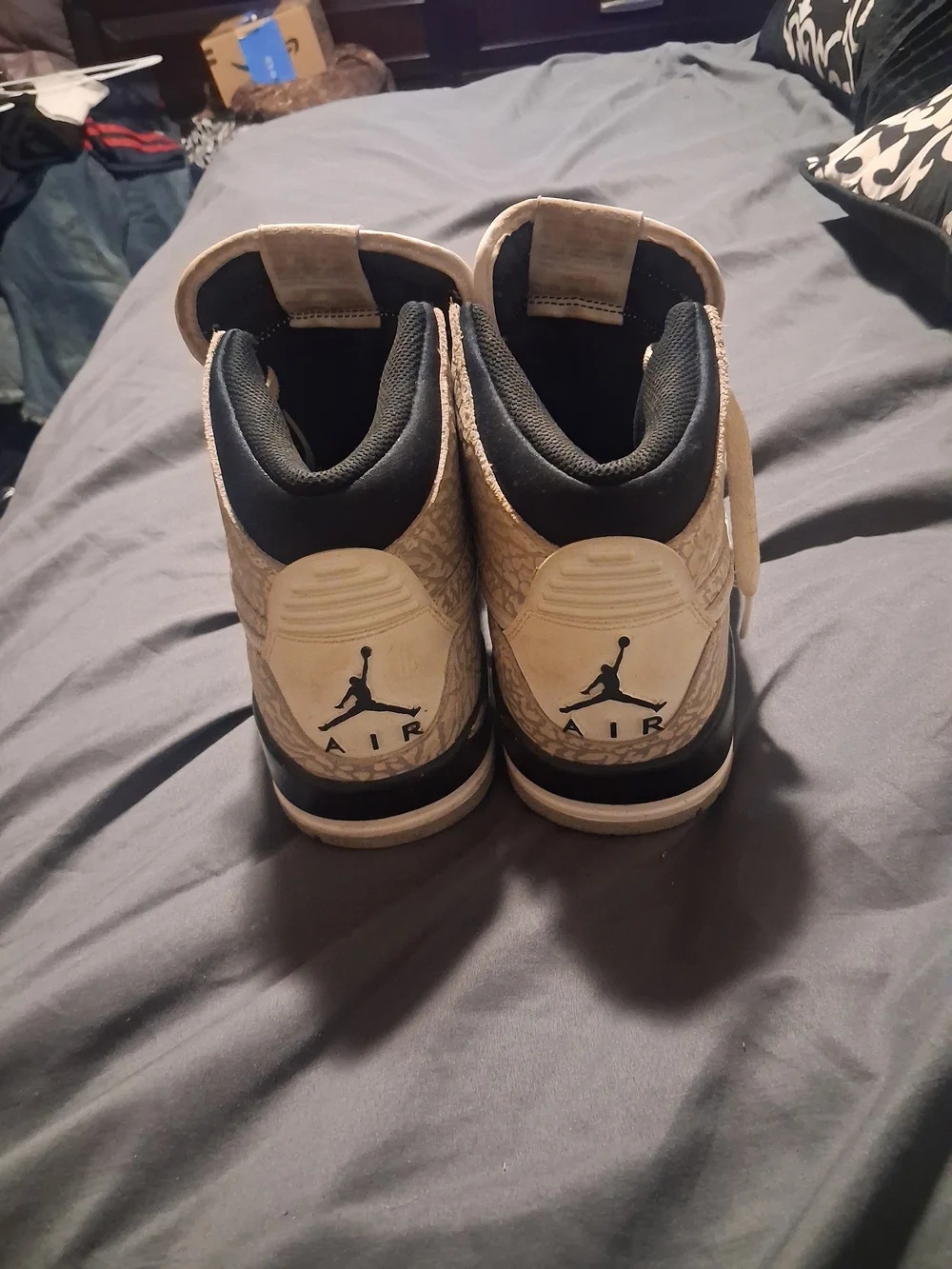 Jordan-Style Mid-Top Sneakers in Cement Size 8.5 Men 10 Women